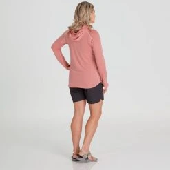 NRS Silkweight Hoodie - Women's -Osprey shop 10140 05 Mauve Model Back 090221 2000x2000 rsz 57534.1647968653