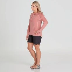 NRS Silkweight Hoodie - Women's -Osprey shop 10140 05 Mauve Model Front 090221 2000x2000 rsz 90242.1647968653