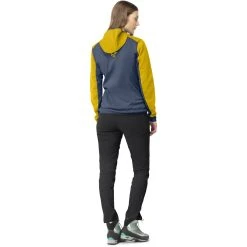 Norrona Falketind Warm2 Octa Hood - Women's -Osprey shop 1816 22 5010 model b rsz 25212.1674343757