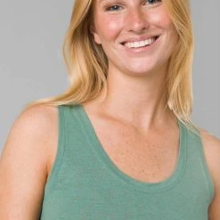 Prana Cozy Up Tank - Women's 17 Prana Cozy Up Tank - Women's -Osprey shop 1964371 COVEHEATHER ALT 5 71798.1675798765