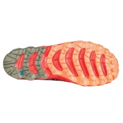 La Sportiva Helios III - Women's (Fall 2022) -Osprey shop 46e 909402 heliosiiiwomens clayhibiscus 3 rsz 1 13876.1626823266