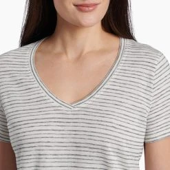 KUHL Aria Short Sleeve - Women's (Spring 2022) -Osprey shop 8463 Aria SS Pavement Detail 2 rsz 19221.1645400969