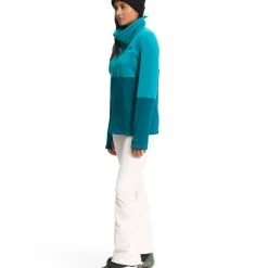 The North Face Tagen 1/4 Zip Fleece - Women's (Fall 2021) -Osprey shop NF0A5ADD 13Y model34 rsz 99926.1676668343