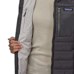 Patagonia Radalie Parka - Women's (Fall 2022) -Osprey shop WBF22 27695 FGE SMPKT3 rsz 66058.1663187312