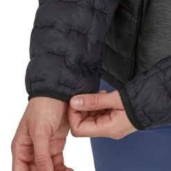 Patagonia Micro Puff Hoody - Women's (Fall 2022) -Osprey shop WBF22 84041 BLK DCCUFF rsz 13547.1673393182.1280.1280 84041.1674083870