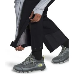 The North Face Dryzzle Futurelight Pant - Women's -Osprey shop nf0a4ahv jk3 modelint rsz 71742.1671139262