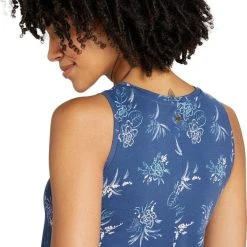 Sherpa Padma Dress - Women's (Spring 2022) 9 Sherpa Padma Dress - Women's (Spring 2022) -Osprey shop padma dress blue model back rsz 62692.1647451314