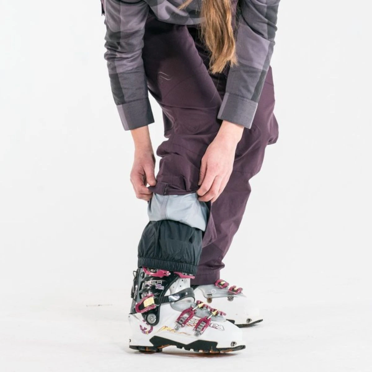 Flylow Sassyfrass Pants - Women's (Fall 2020) 4 Flylow Sassyfrass Pants - Women's (Fall 2020) - Image 2
