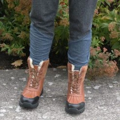 Cloud Nine Sheepskin Ladies Tundra Boots (Closeout) -Osprey shop tundra boots front mo 60731.1668107929