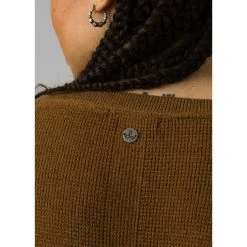 Prana Milani V-Neck - Women's (Fall 2020) -Osprey shop w23202218 antiquebronze alt 5 rsz 00137.1653084321