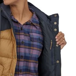 Patagonia Bivy Hooded Vest - Women's (Fall 2022) -Osprey shop wbf20 27747 nesb bhpkt rsz 63233.1661202630