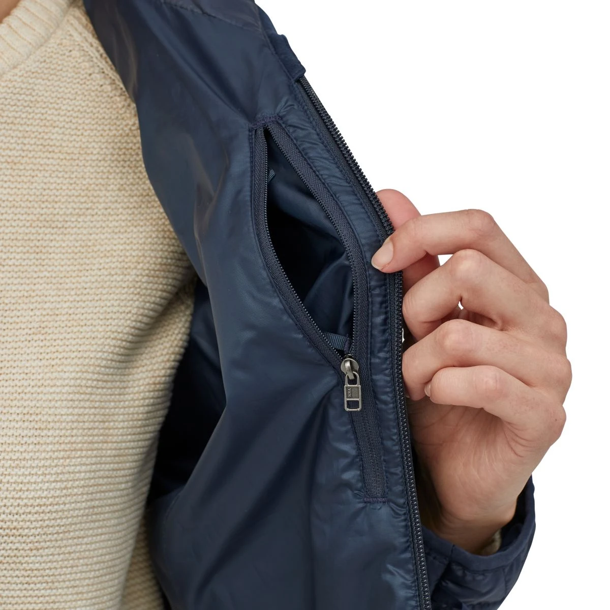 Patagonia Nano Puff Parka - Women's (Fall 2022) 14 Patagonia Nano Puff Parka - Women's (Fall 2022) - Image 12